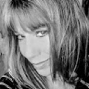 Meet your Posher, Traci